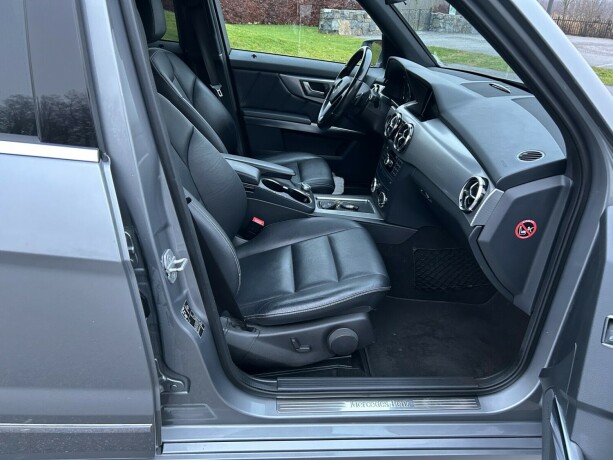 mercedes-benz-glk-diesel-2013-big-12