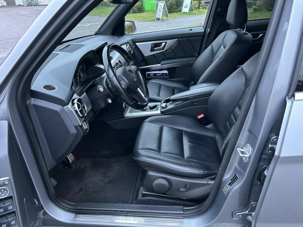 mercedes-benz-glk-diesel-2013-big-15