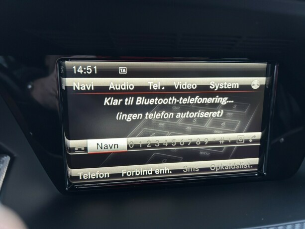 mercedes-benz-glk-diesel-2013-big-28