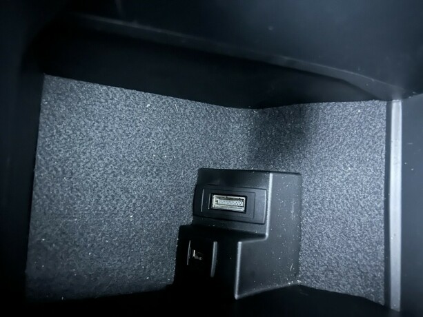 mercedes-benz-glk-diesel-2013-big-32