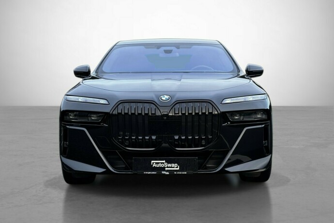 bmw-i7-elektrisitet-2023-big-3