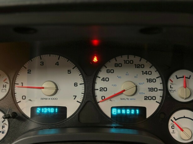 dodge-ram-bensin-2004-big-32