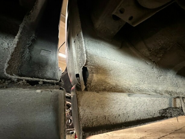 dodge-ram-bensin-2004-big-47