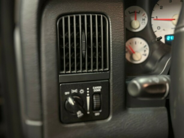 dodge-ram-bensin-2004-big-33