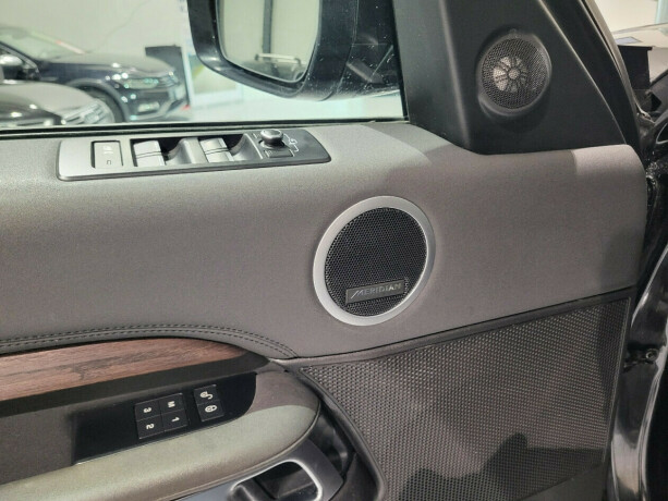 land-rover-discovery-diesel-2018-big-24