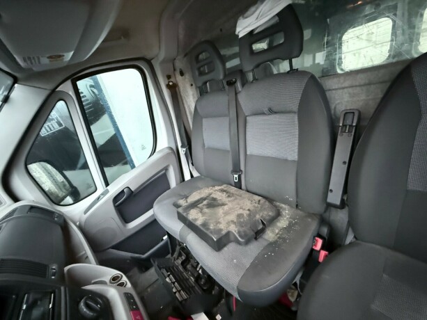 peugeot-boxer-diesel-2008-big-6