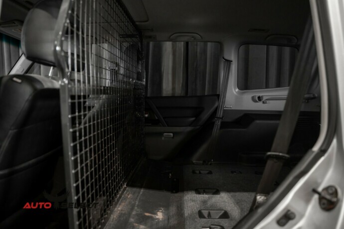 mitsubishi-pajero-diesel-2005-big-16