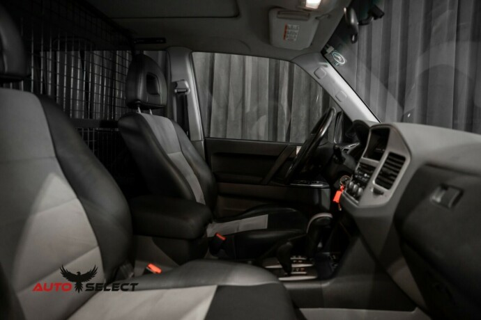 mitsubishi-pajero-diesel-2005-big-19