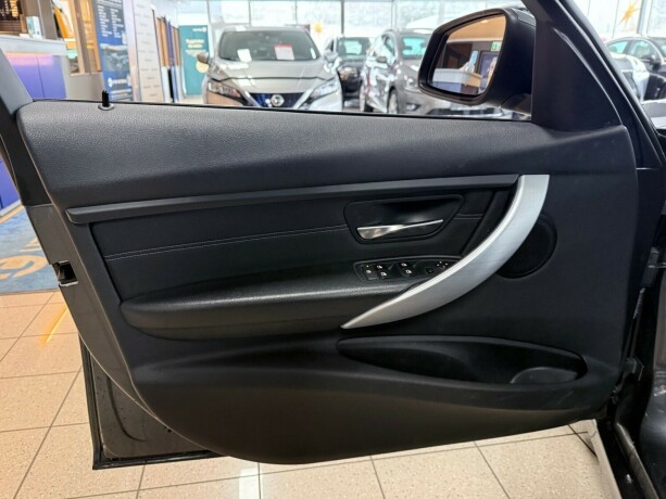 bmw-3-serie-bensin-2013-big-9