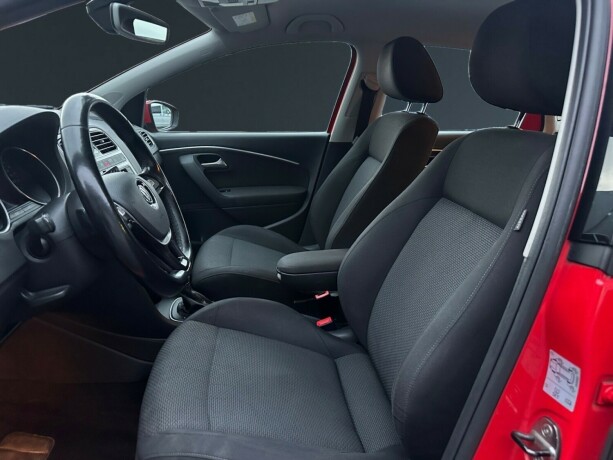 volkswagen-polo-bensin-2017-big-8