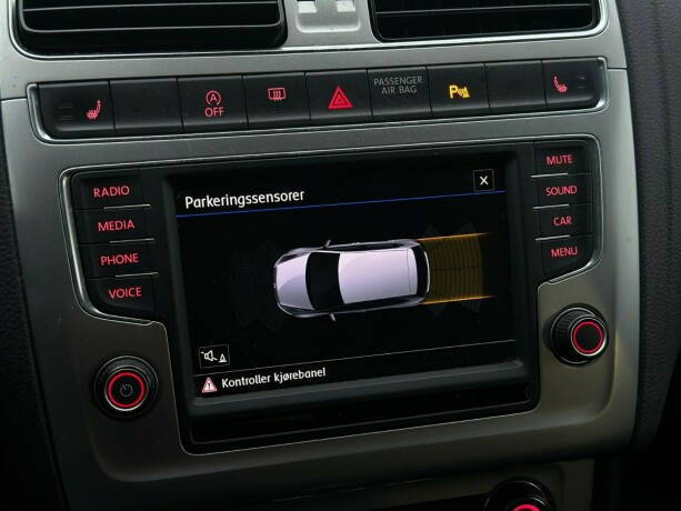 volkswagen-polo-bensin-2017-big-25