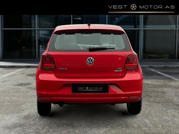 volkswagen-polo-bensin-2017-big-5