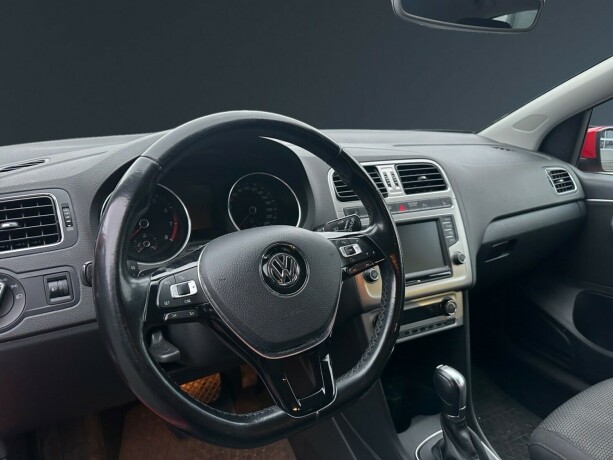 volkswagen-polo-bensin-2017-big-9