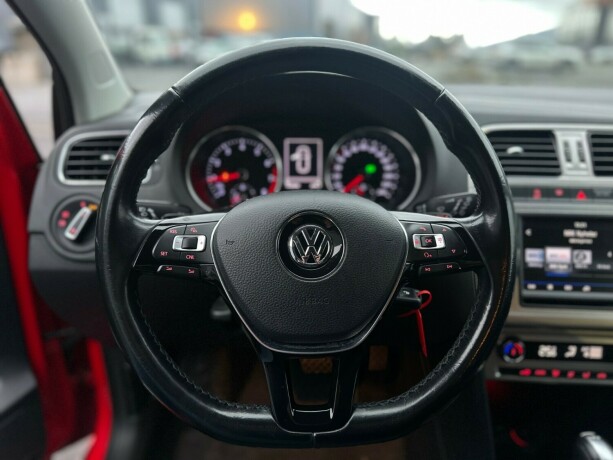 volkswagen-polo-bensin-2017-big-17