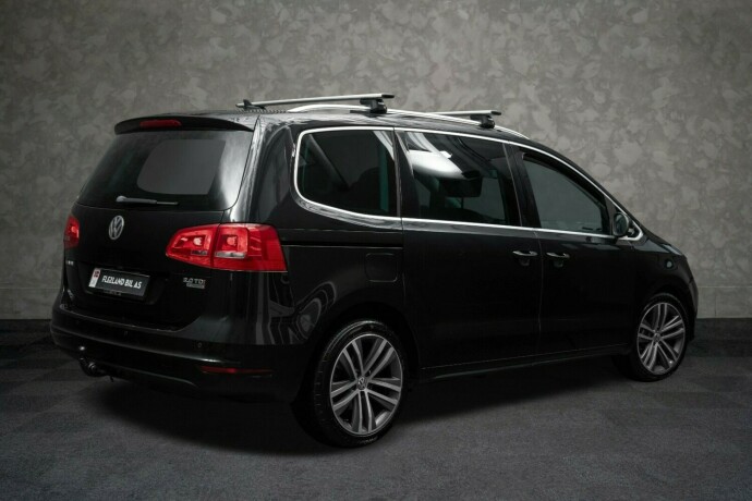 volkswagen-sharan-diesel-2012-big-4