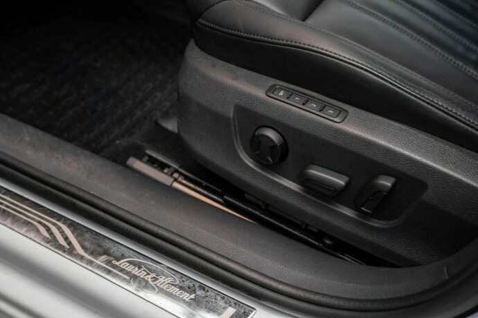 skoda-superb-diesel-2020-big-28