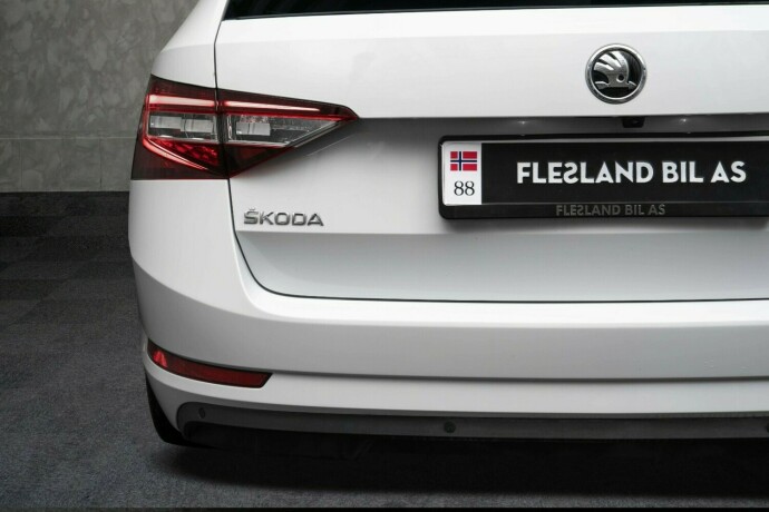 skoda-superb-diesel-2020-big-10