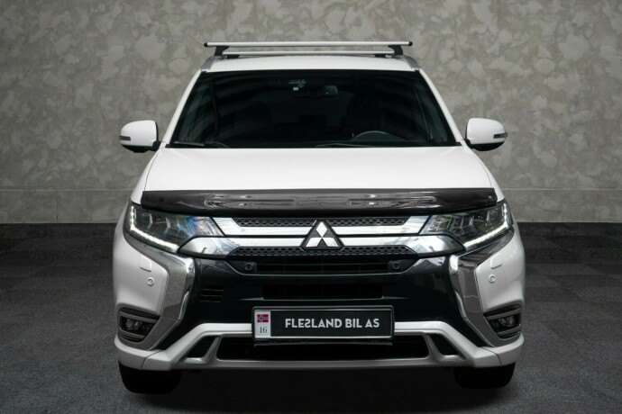 mitsubishi-outlander-elektrisitetbensin-2019-big-6