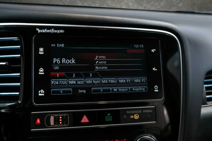 mitsubishi-outlander-elektrisitetbensin-2019-big-18