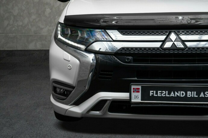 mitsubishi-outlander-elektrisitetbensin-2019-big-5