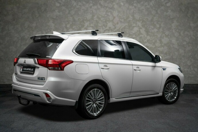 mitsubishi-outlander-elektrisitetbensin-2019-big-7