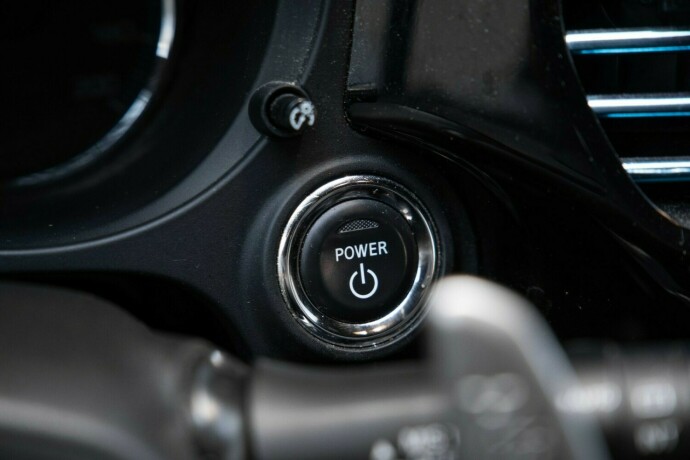 mitsubishi-outlander-elektrisitetbensin-2019-big-23