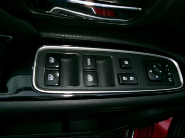 mitsubishi-outlander-elektrisitetbensin-2018-big-10