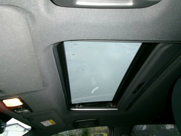 mitsubishi-outlander-elektrisitetbensin-2018-big-12