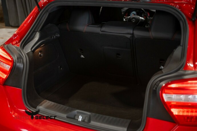 mercedes-benz-a-klasse-diesel-2013-big-10