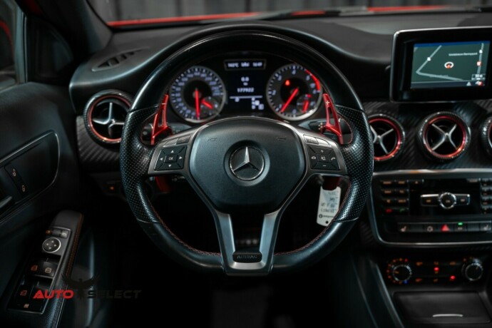 mercedes-benz-a-klasse-diesel-2013-big-25