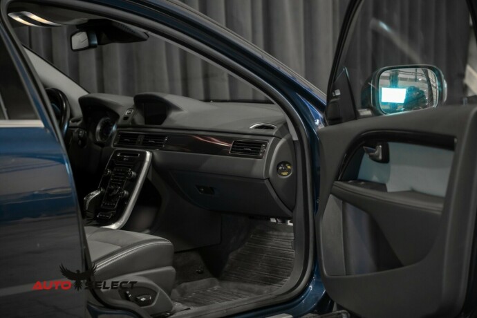 volvo-xc-70-diesel-2013-big-18