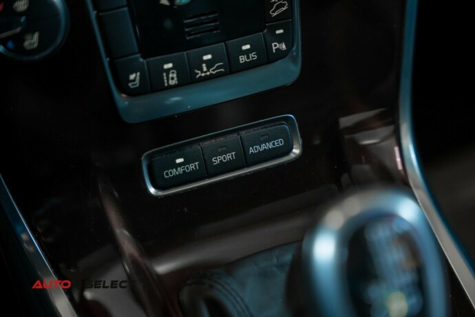 volvo-xc-70-diesel-2013-big-36