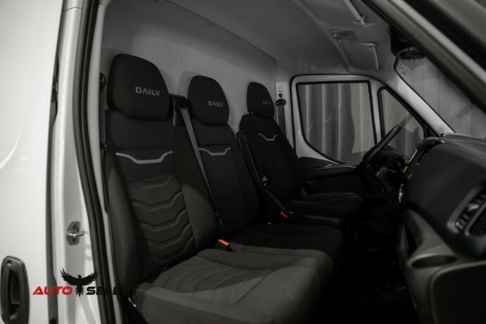 iveco-daily-diesel-2020-big-22