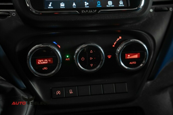 iveco-daily-diesel-2020-big-31