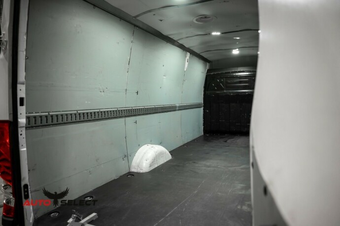 iveco-daily-diesel-2020-big-14