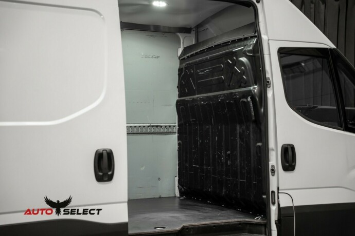 iveco-daily-diesel-2020-big-18