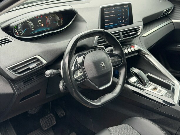 peugeot-5008-diesel-2018-big-6