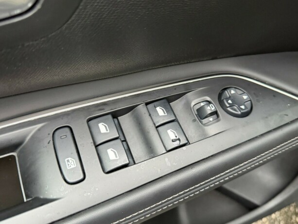 peugeot-5008-diesel-2018-big-15