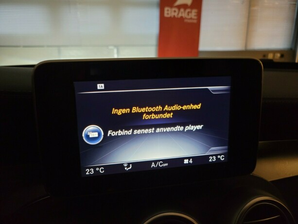 mercedes-benz-c-klasse-bensin-2015-big-36