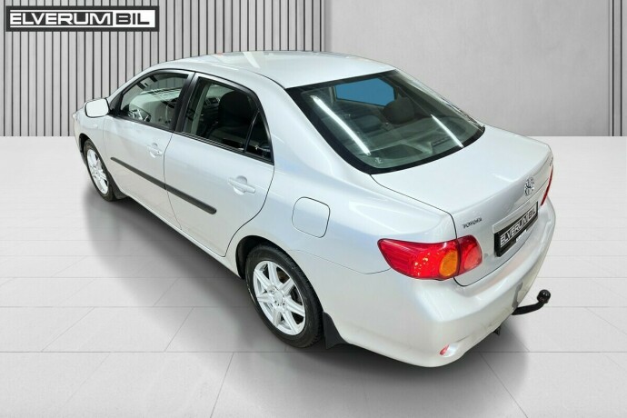 toyota-corolla-bensin-2008-big-13