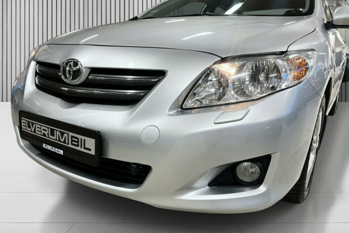 toyota-corolla-bensin-2008-big-2