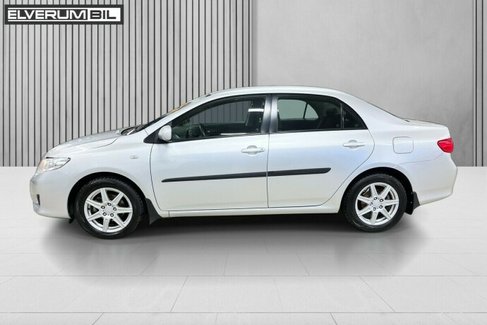 toyota-corolla-bensin-2008-big-15