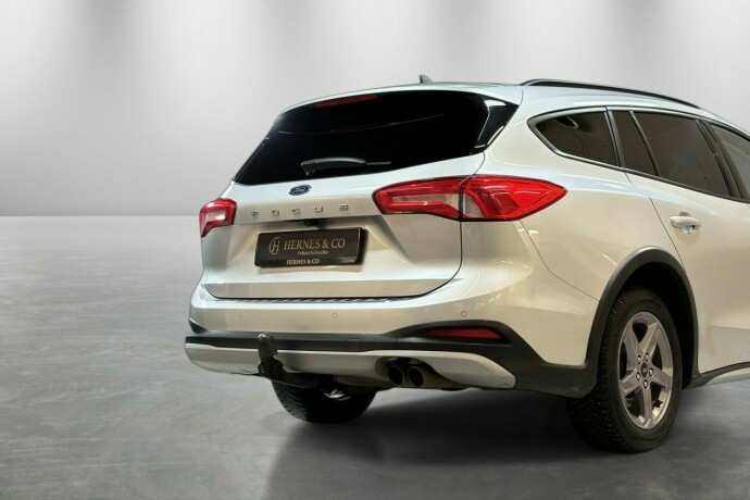 ford-focus-diesel-2019-big-6