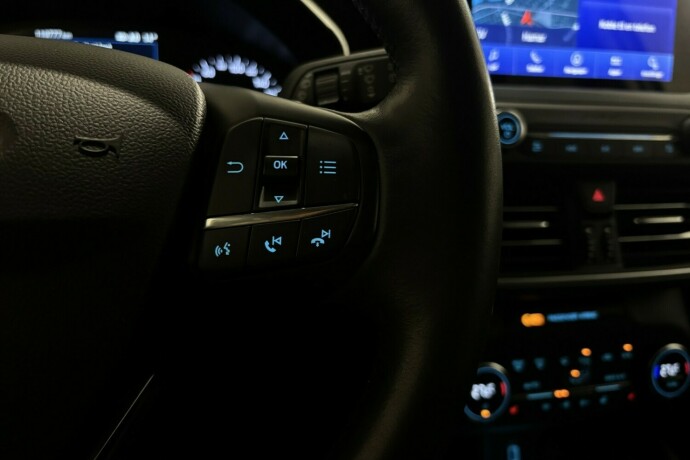 ford-focus-diesel-2019-big-18