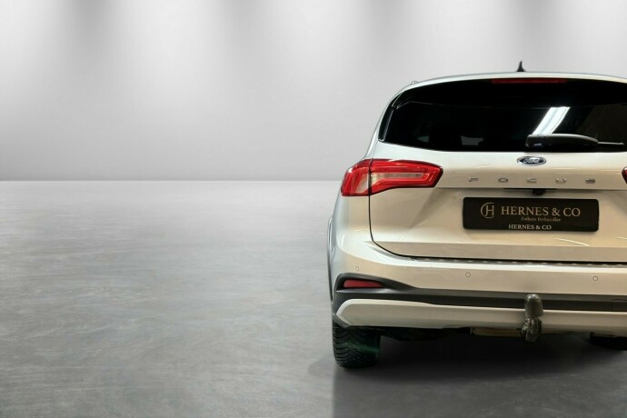 ford-focus-diesel-2019-big-9