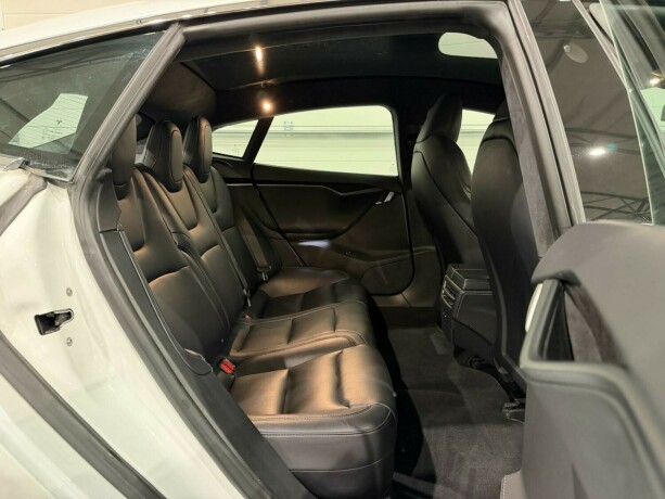 tesla-model-s-elektrisitet-2020-big-9