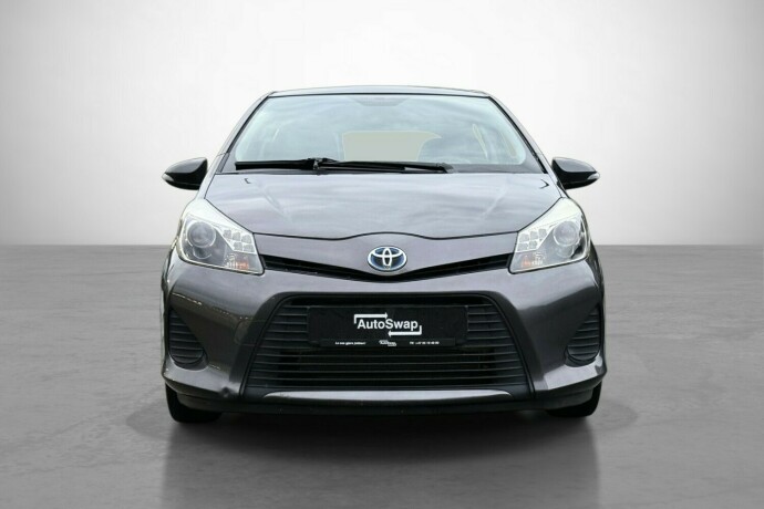 toyota-yaris-bensin-2014-big-2