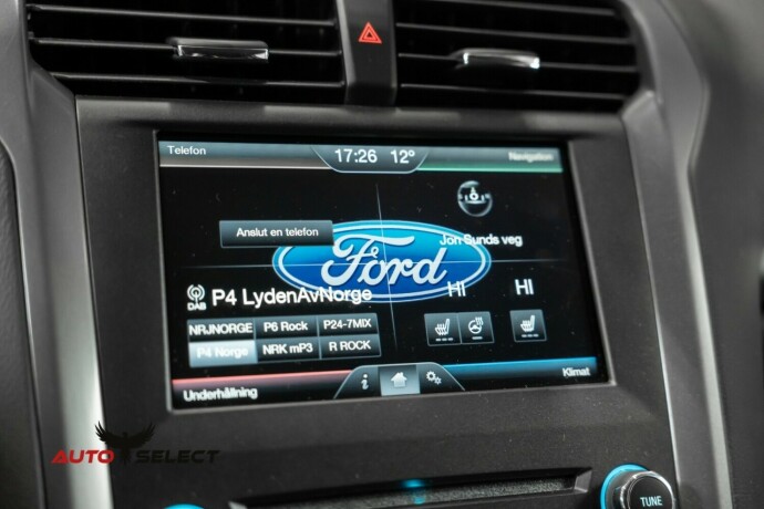 ford-mondeo-diesel-2015-big-33