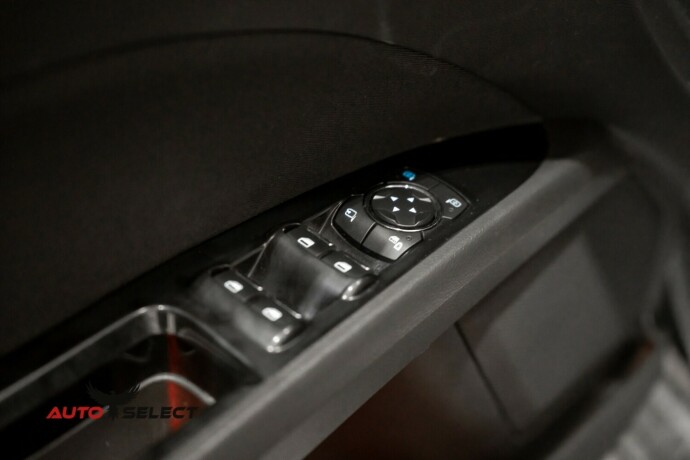 ford-mondeo-diesel-2015-big-19