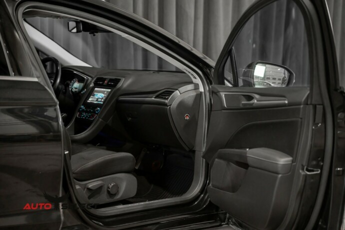 ford-mondeo-diesel-2015-big-16